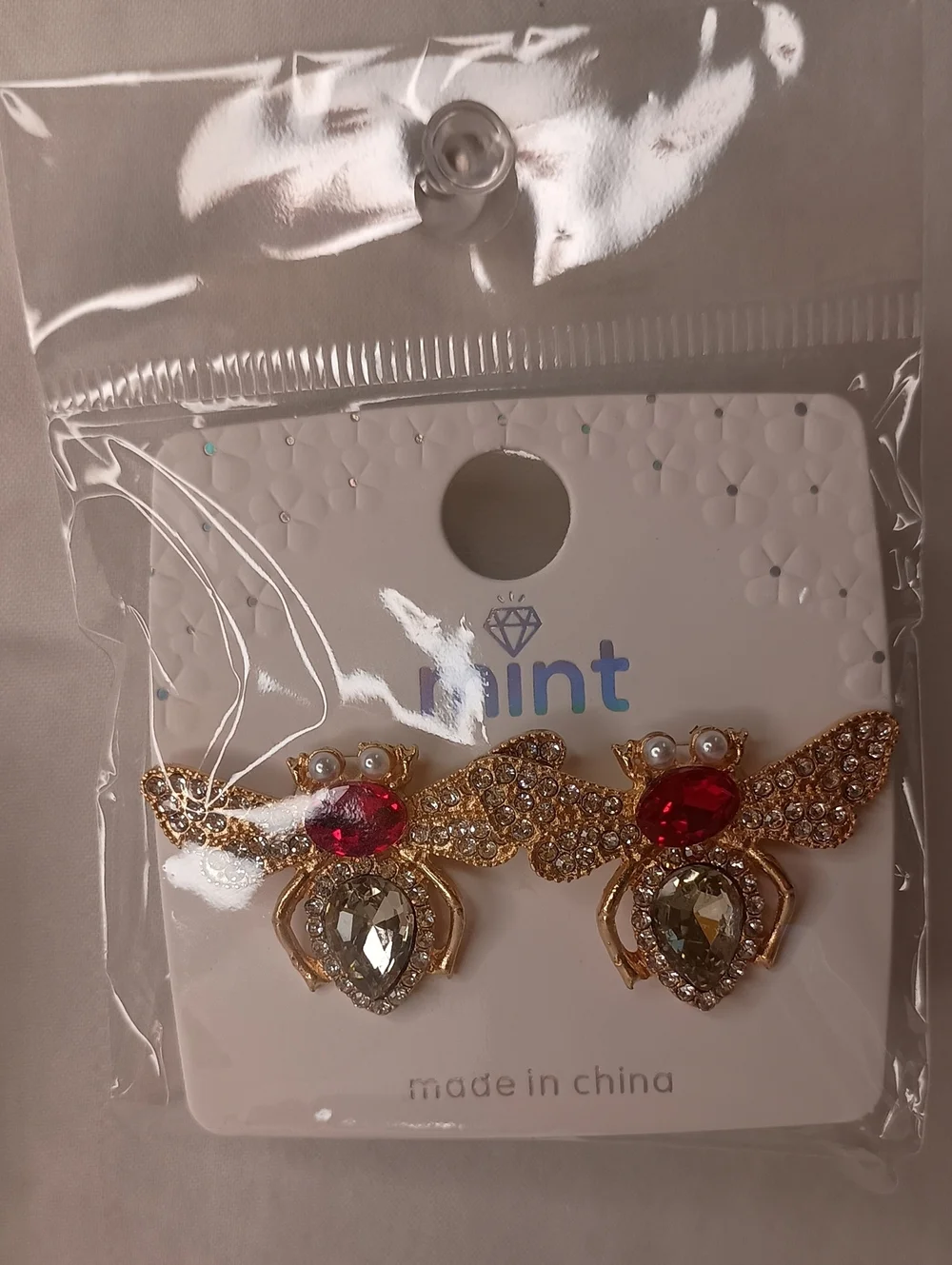 2pc Women's Bee Earrings and Ladybug Broch Set